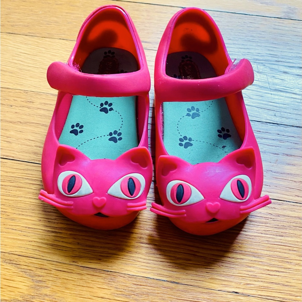 Pink Mini Melissa toddler size 6 cart shoes